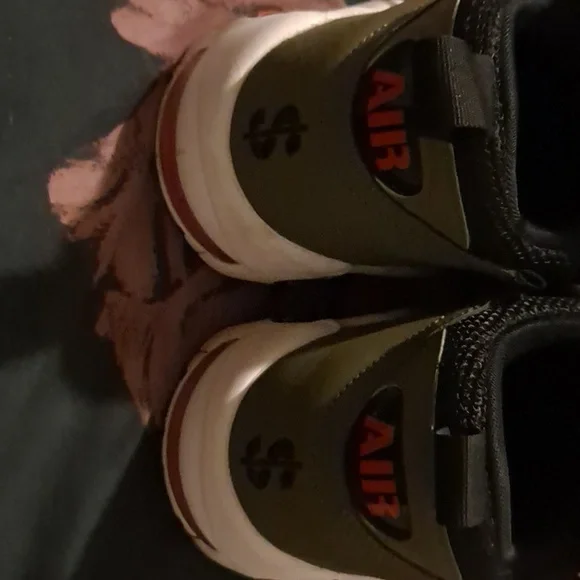 Nike Air Money - Picture 3 of 3